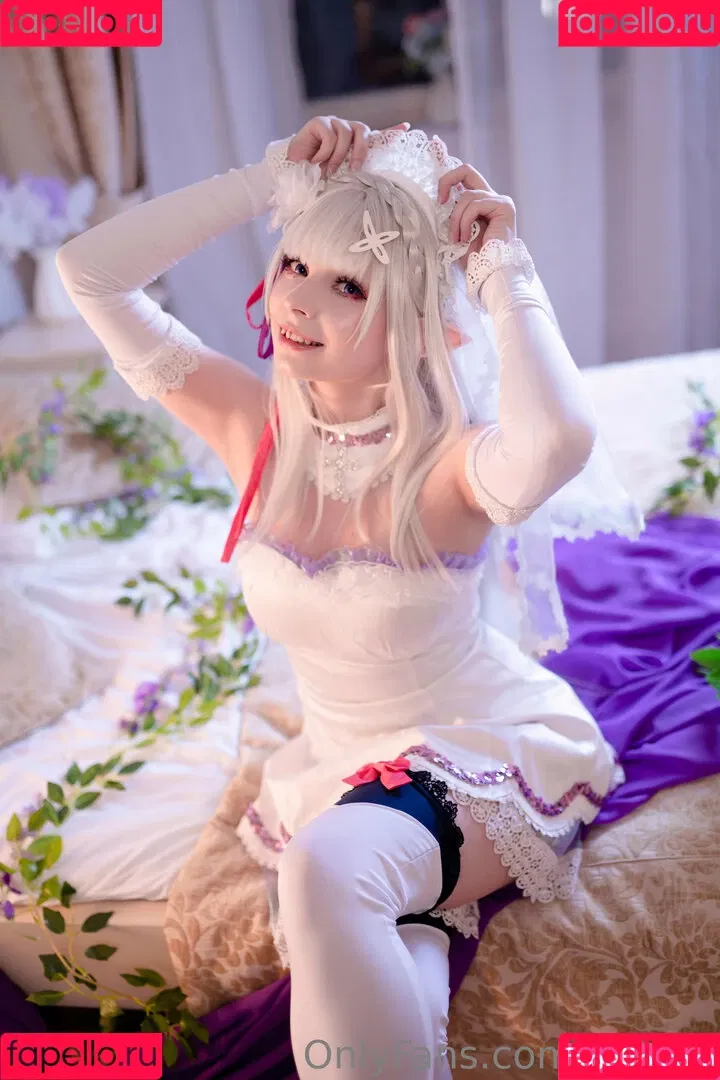 Akariia Cosplay Onlyfans Photo Gallery 
