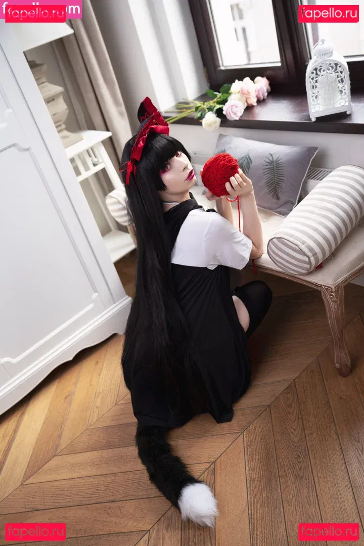 Akariia Cosplay Onlyfans Photo Gallery 