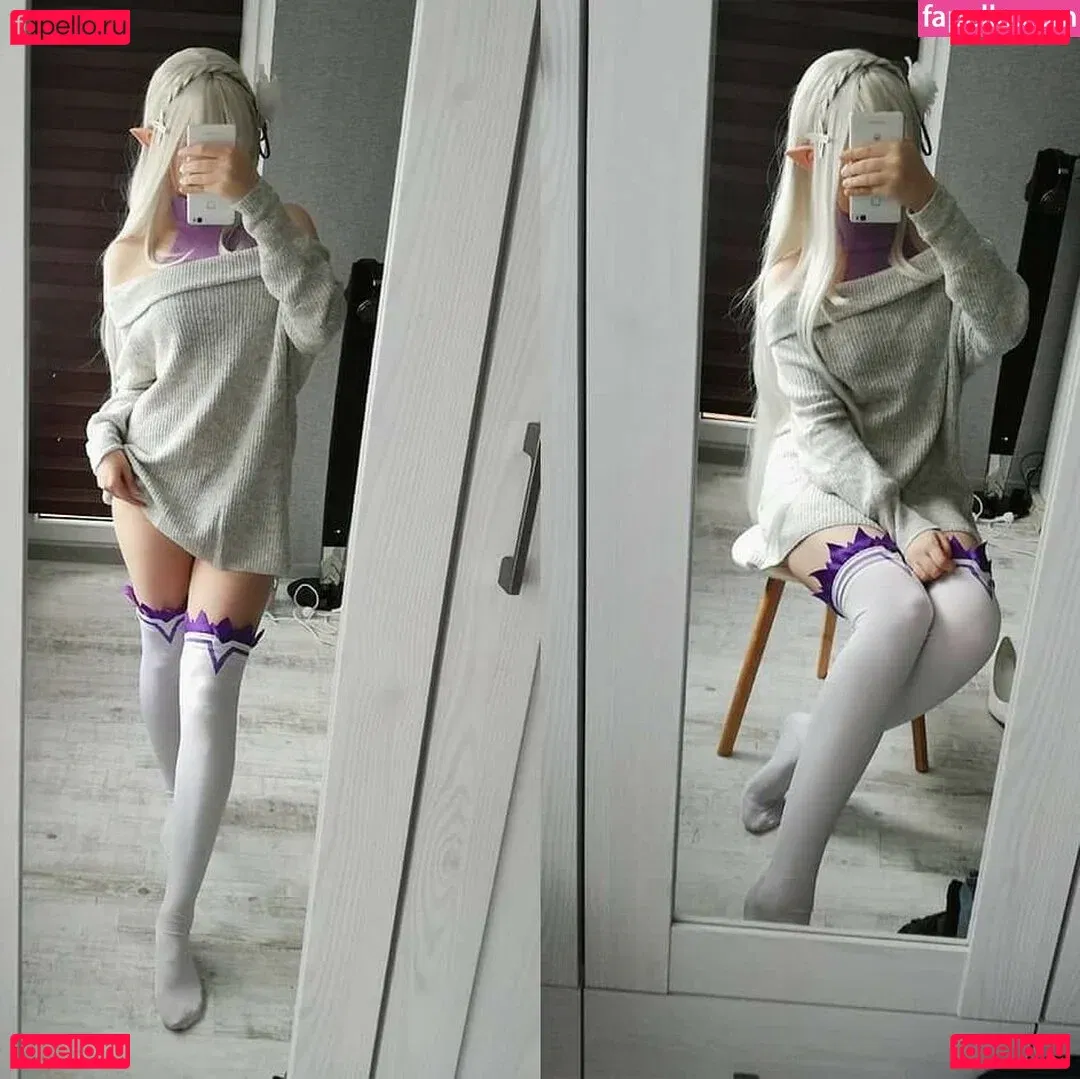 Akariia Cosplay Onlyfans Photo Gallery 