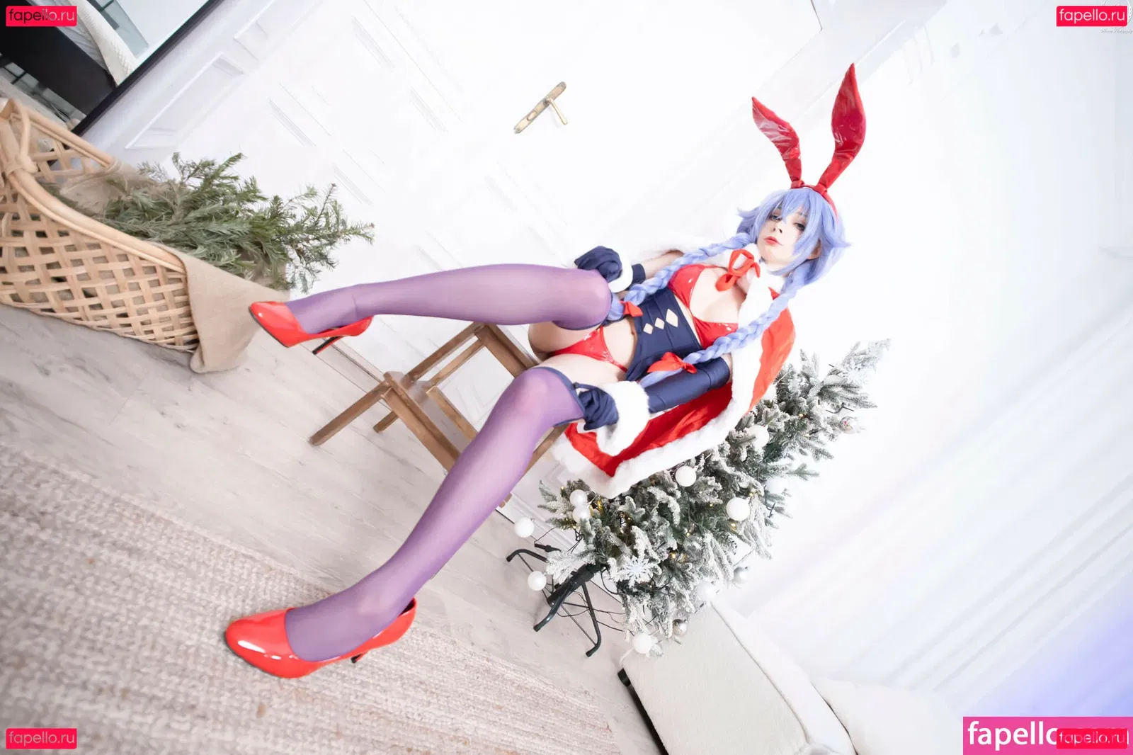 Akariia Cosplay Onlyfans Photo Gallery 