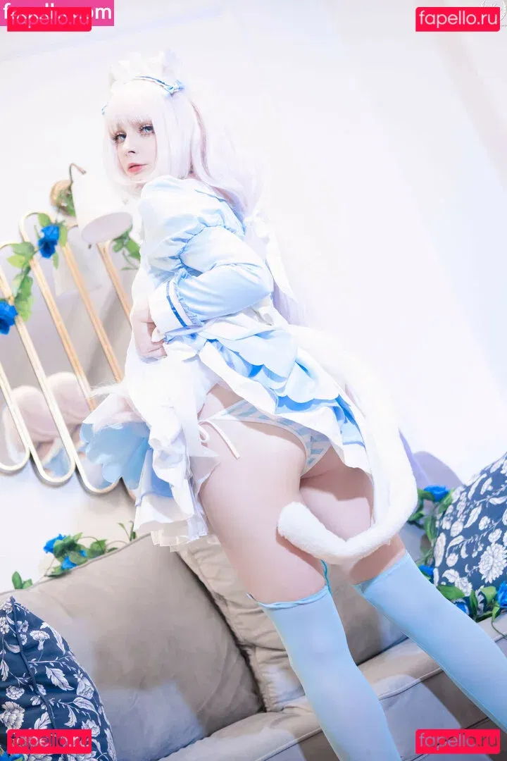 Akariia Cosplay Onlyfans Photo Gallery 