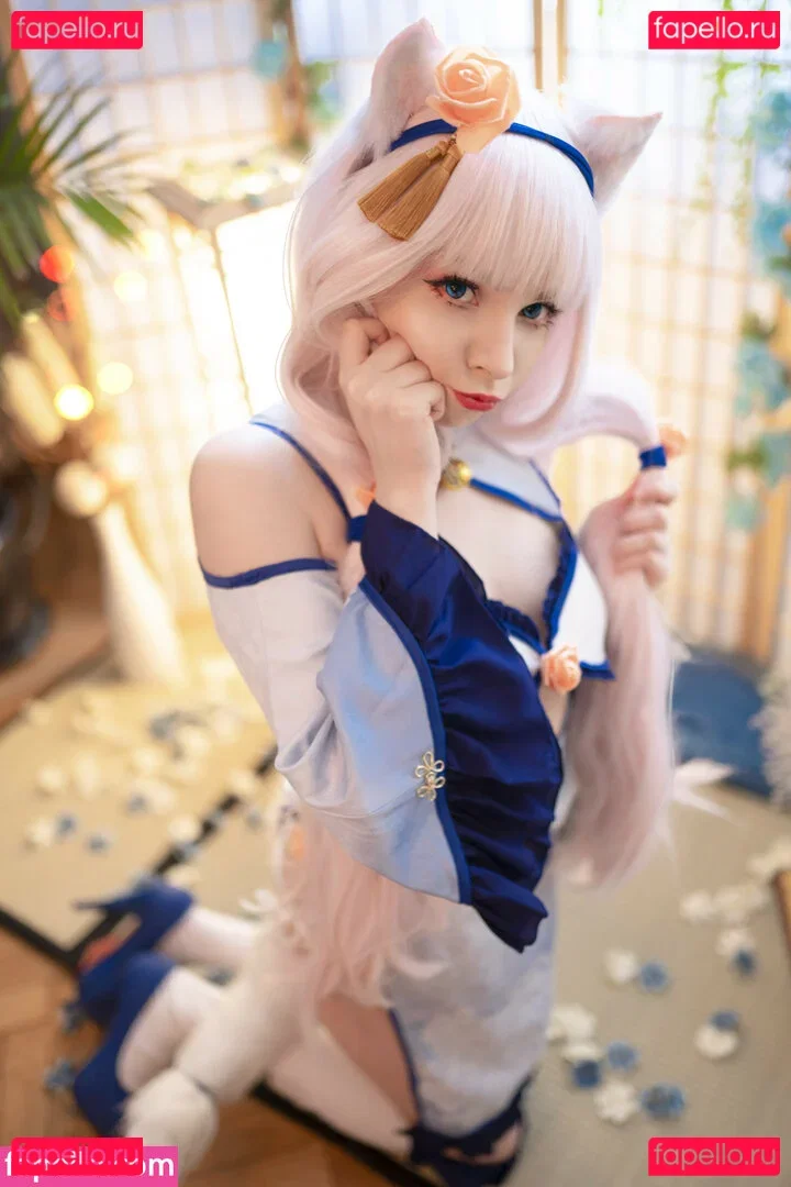 Akariia Cosplay Onlyfans Photo Gallery 