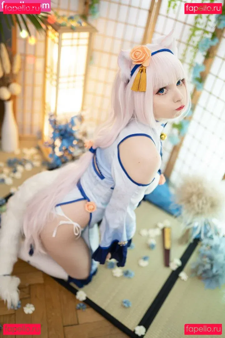 Akariia Cosplay Onlyfans Photo Gallery 