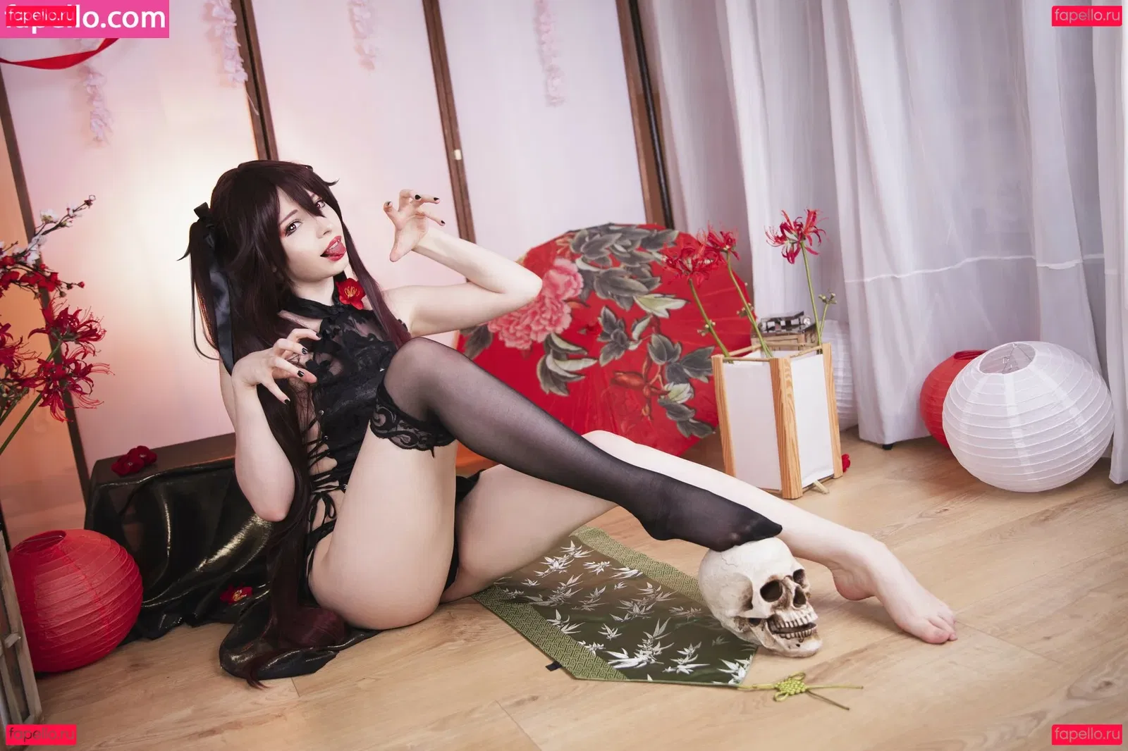 Akariia Cosplay Onlyfans Photo Gallery 