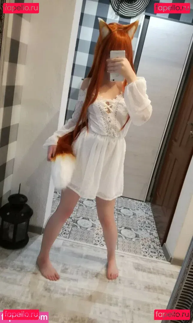 Akariia Cosplay Onlyfans Photo Gallery 