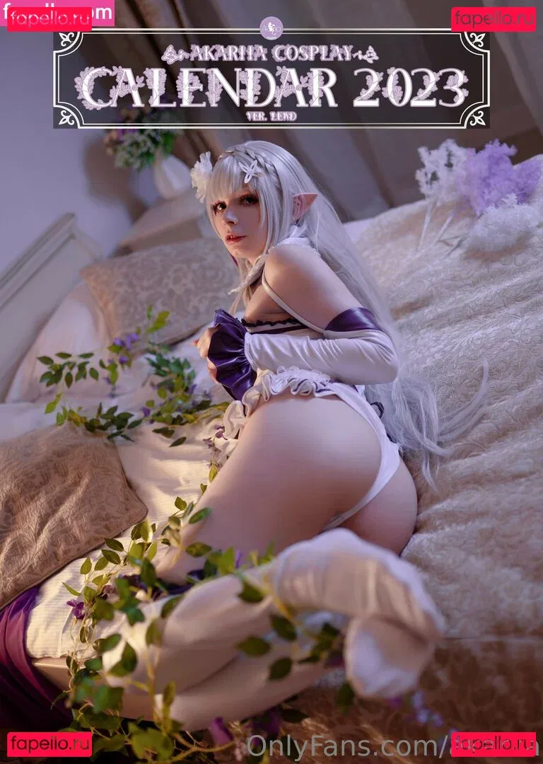 Akariia Cosplay Onlyfans Photo Gallery 