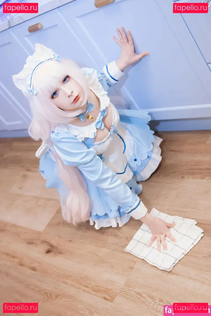 Akariia Cosplay Onlyfans Photo Gallery 