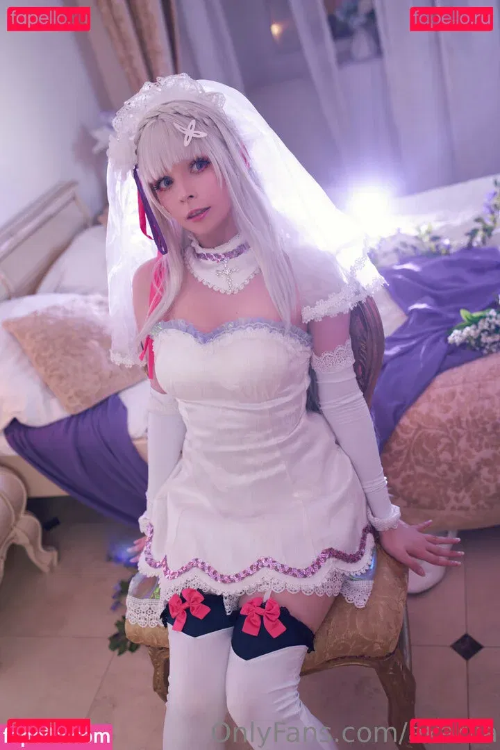 Akariia Cosplay Onlyfans Photo Gallery 