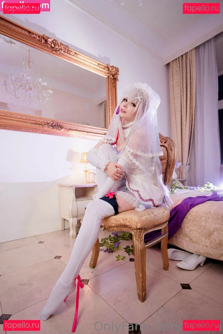 Akariia Cosplay Onlyfans Photo Gallery 