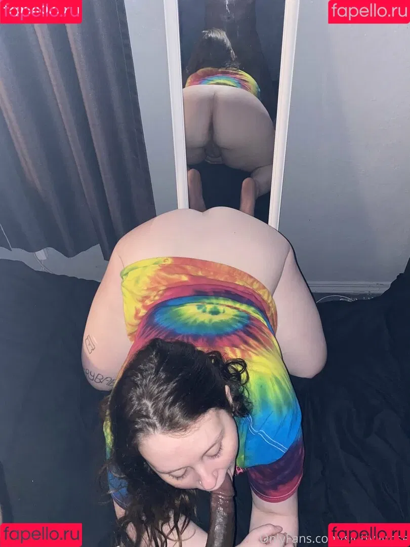 sluttylilrose Onlyfans Photo Gallery 