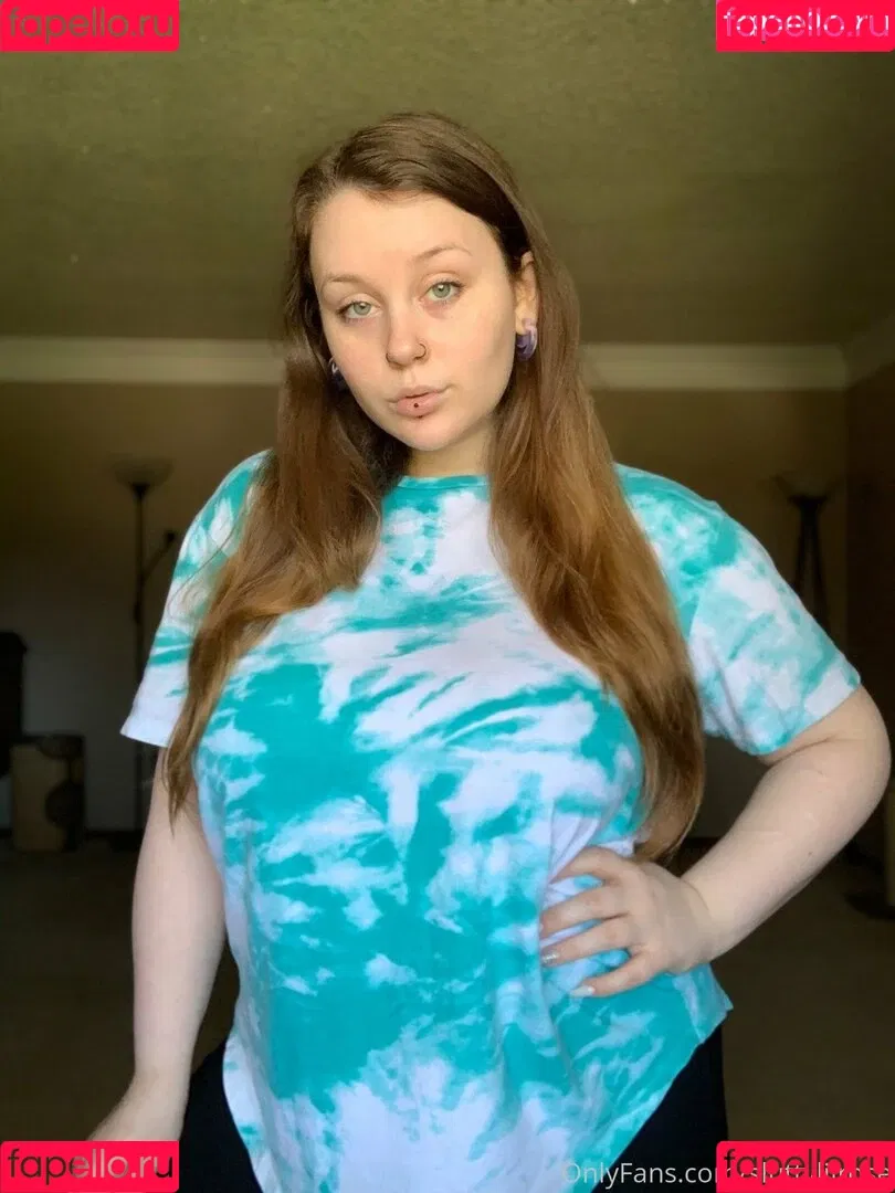 sluttylilrose Onlyfans Photo Gallery 