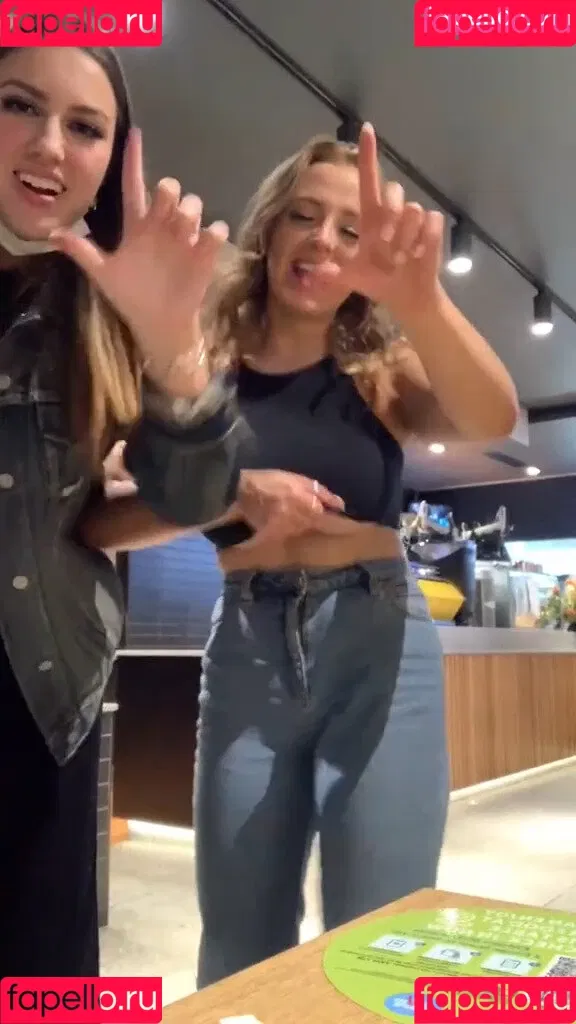 Charlotte Page Onlyfans Photo Gallery 