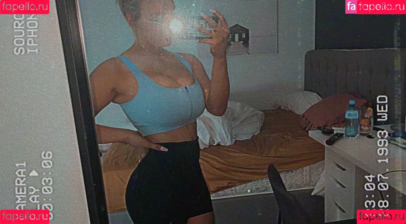 Charlotte Page Onlyfans Photo Gallery 