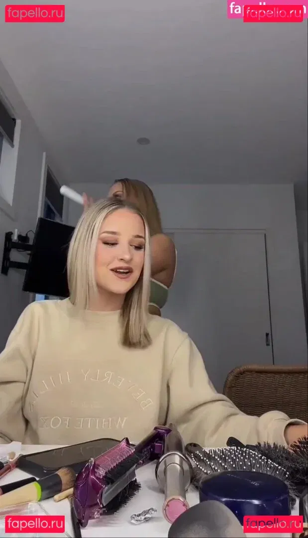 Charlotte Page Onlyfans Photo Gallery 