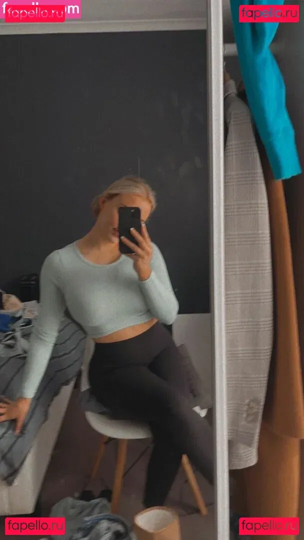 Charlotte Page Onlyfans Photo Gallery 