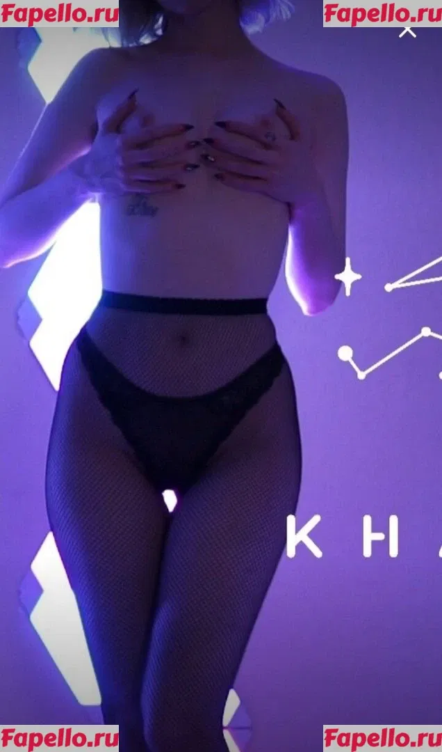 KhaleesiBB Onlyfans Photo Gallery 