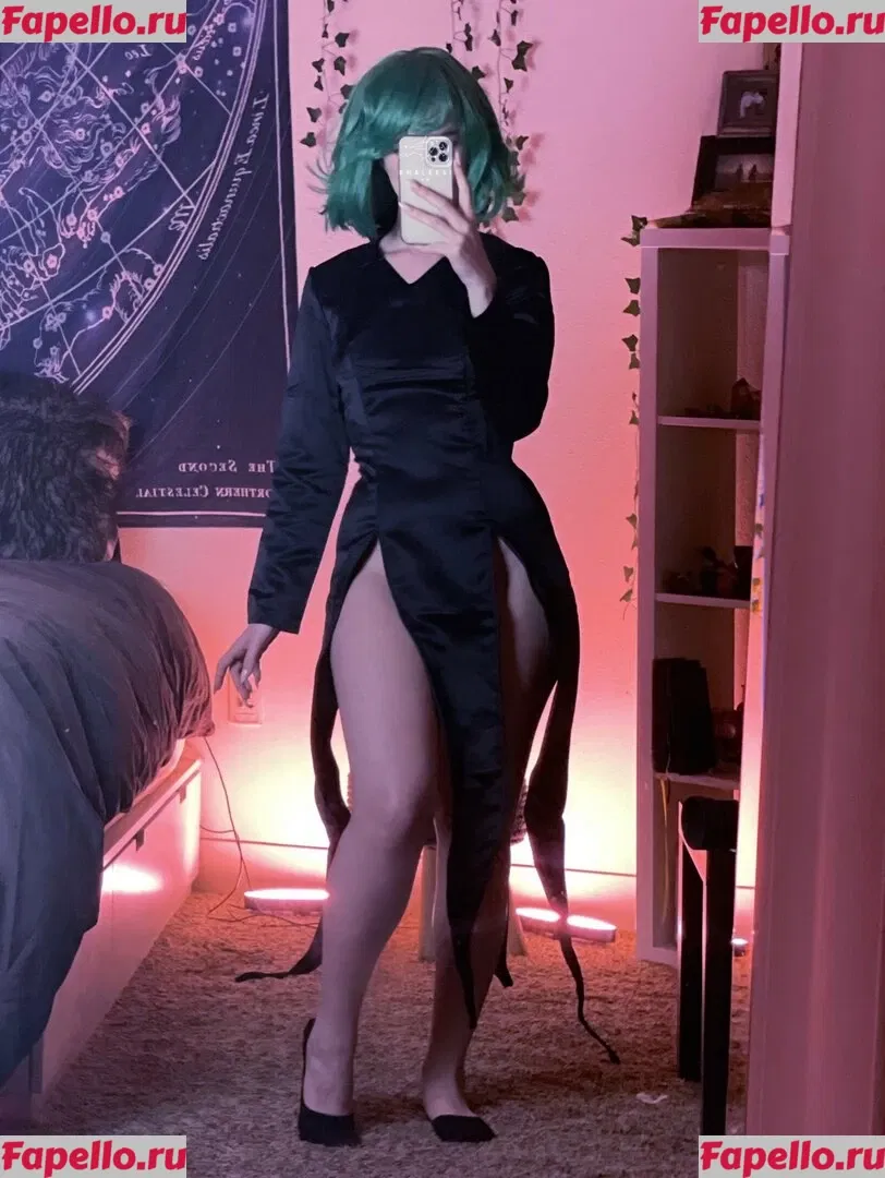 KhaleesiBB Onlyfans Photo Gallery 