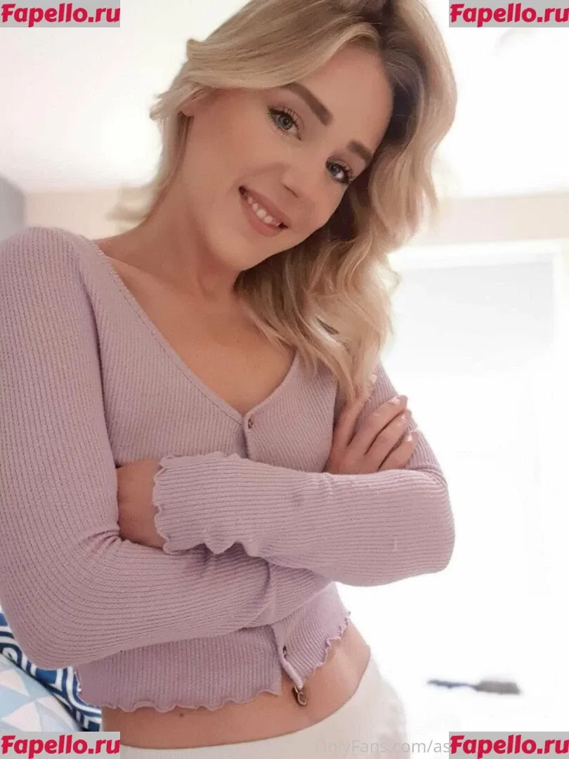 Ashley Ashton Onlyfans Photo Gallery 
