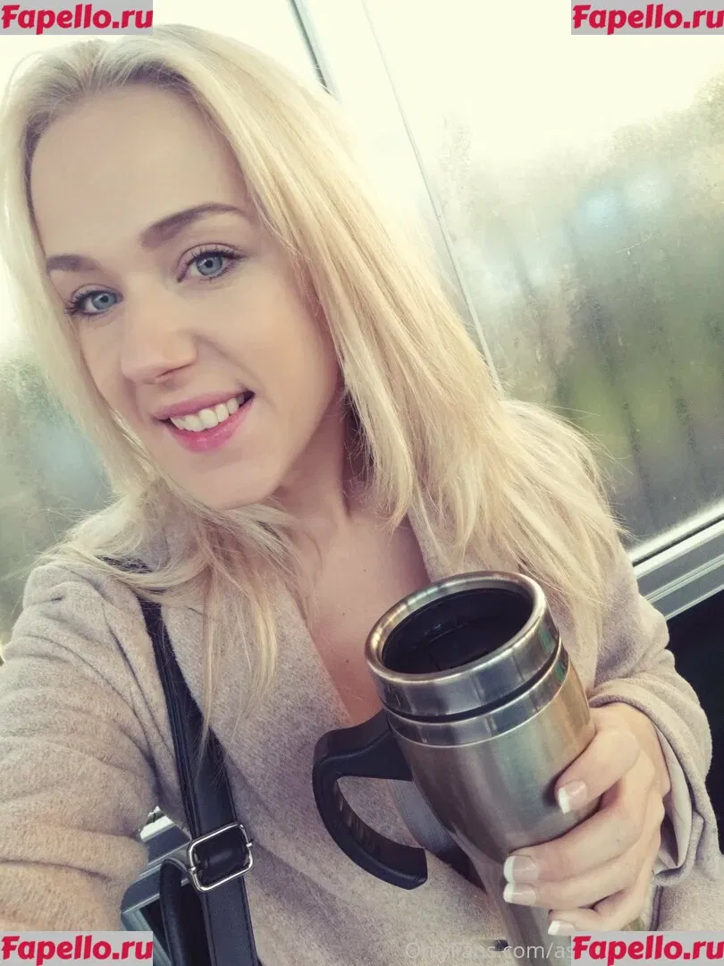 Ashley Ashton Onlyfans Photo Gallery 