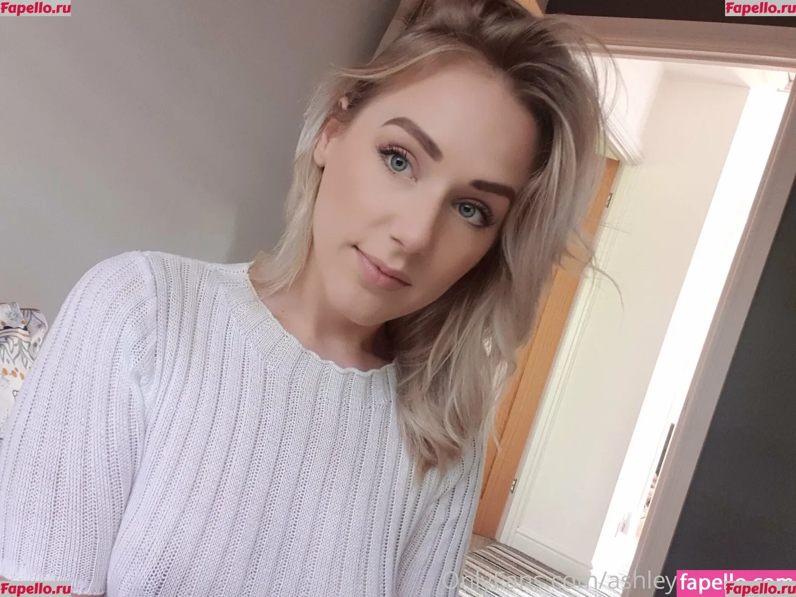 Ashley Ashton Onlyfans Photo Gallery 