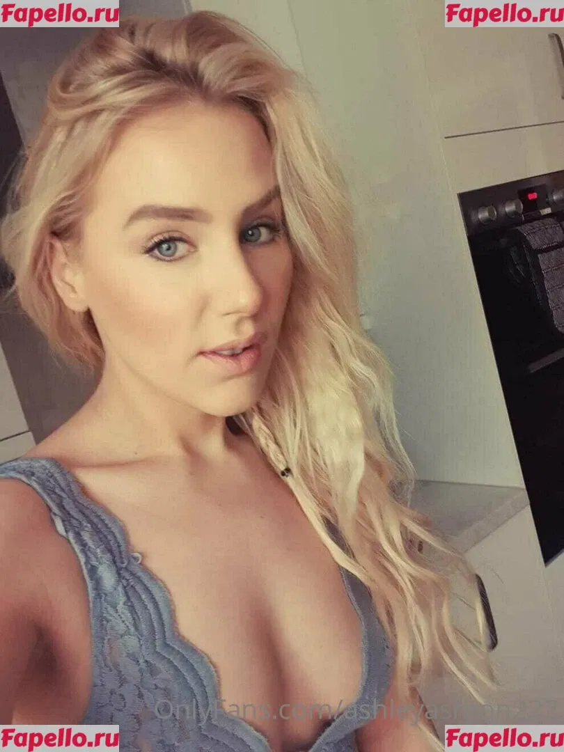 Ashley Ashton Onlyfans Photo Gallery 