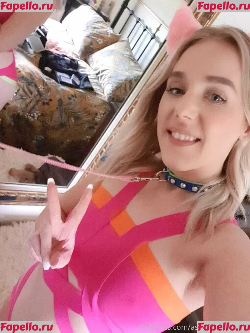 Ashley Ashton Onlyfans Photo Gallery 