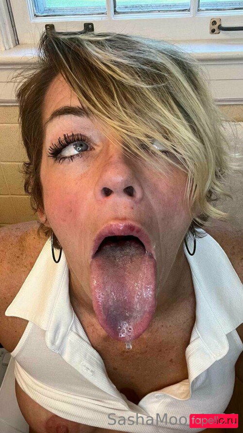 Sashamoon1621 Nude Onlyfans Photo 9