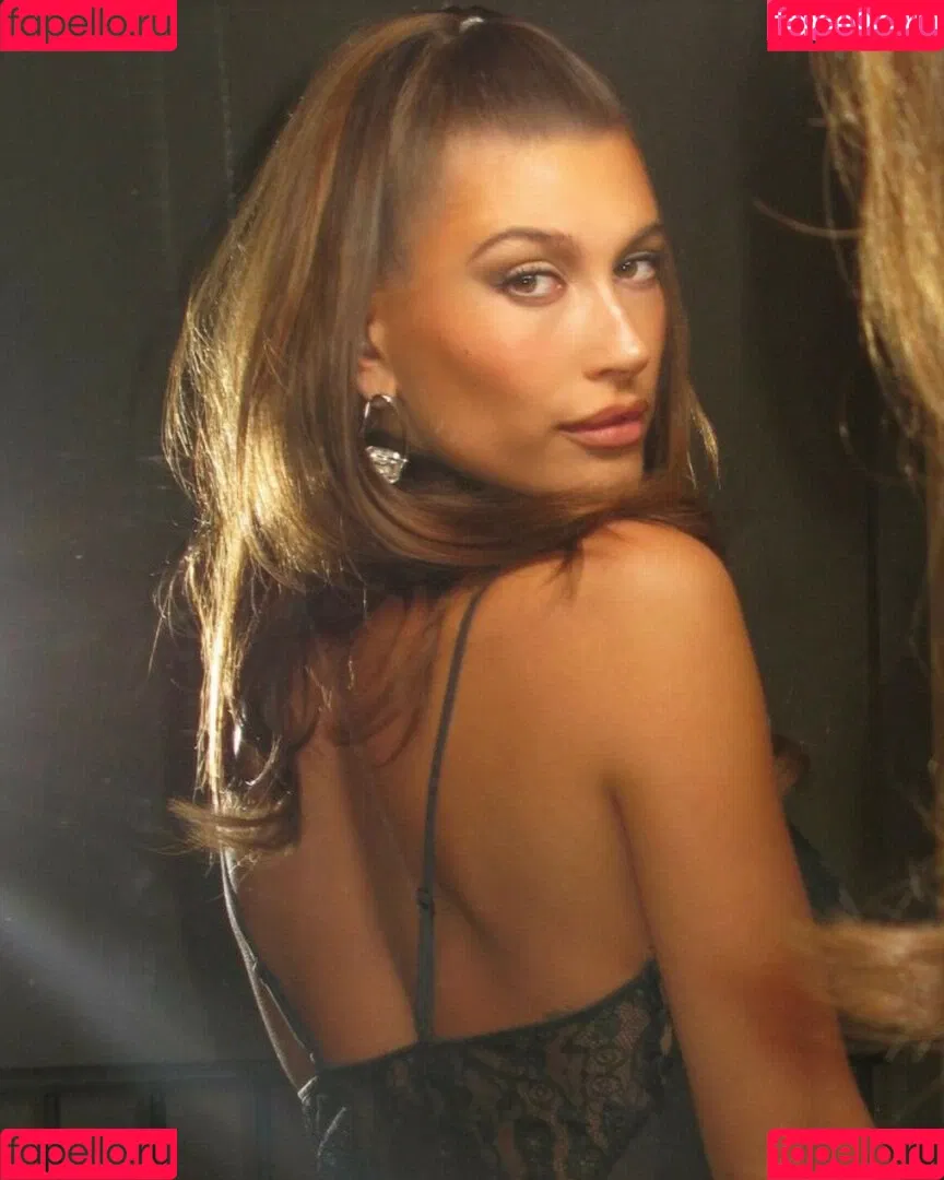 Hailey Baldwin Bieber Onlyfans Photo Gallery 