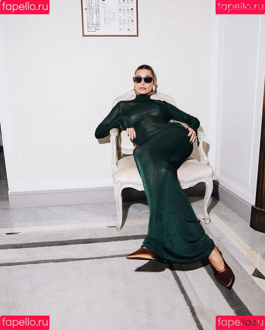 Hailey Baldwin Bieber Onlyfans Photo Gallery 