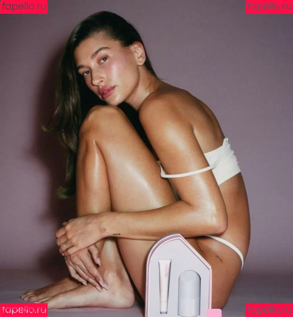 Hailey Baldwin Bieber Onlyfans Photo Gallery 