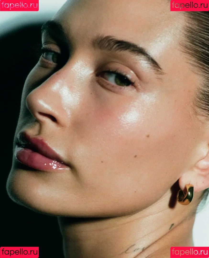 Hailey Baldwin Bieber Onlyfans Photo Gallery 