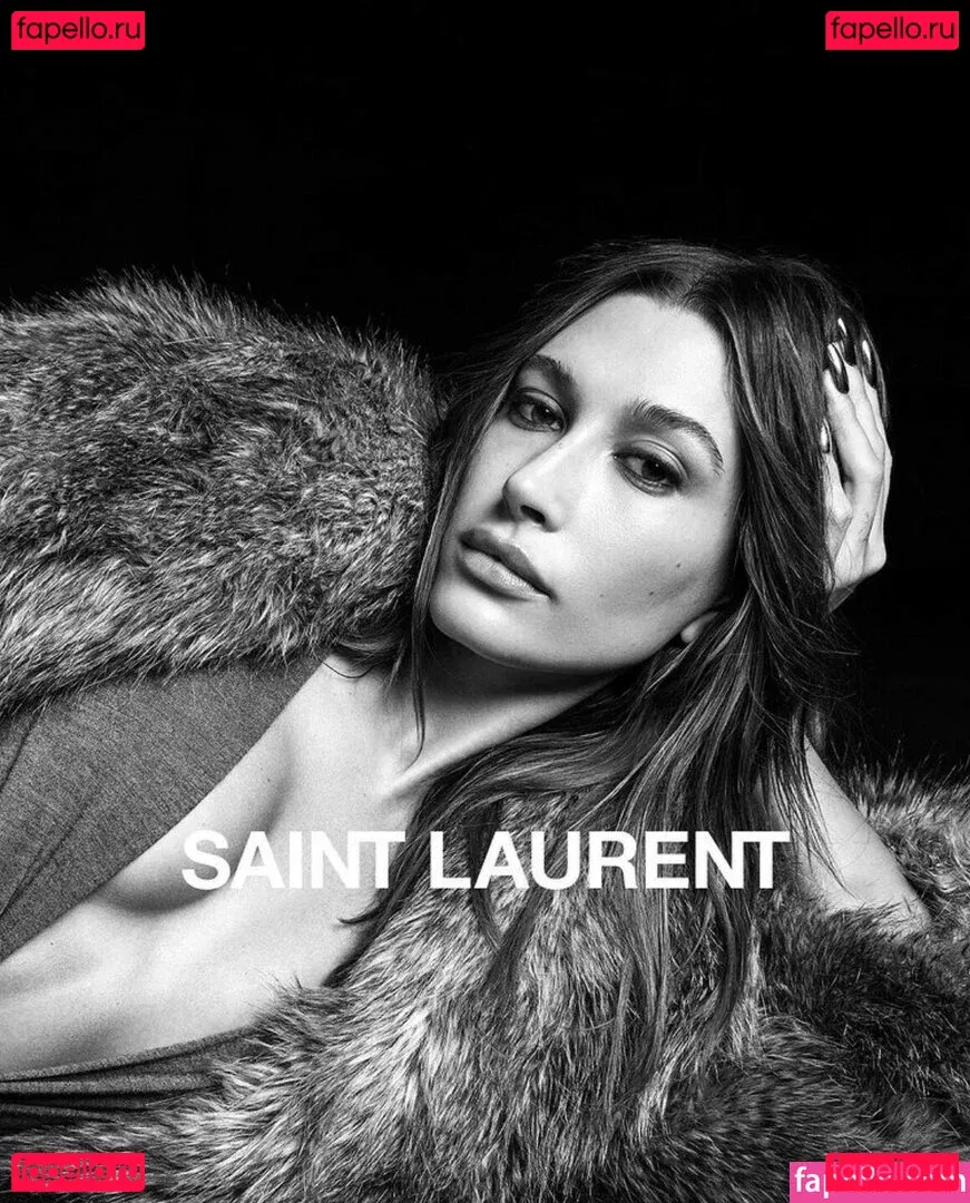 Hailey Baldwin Bieber Onlyfans Photo Gallery 