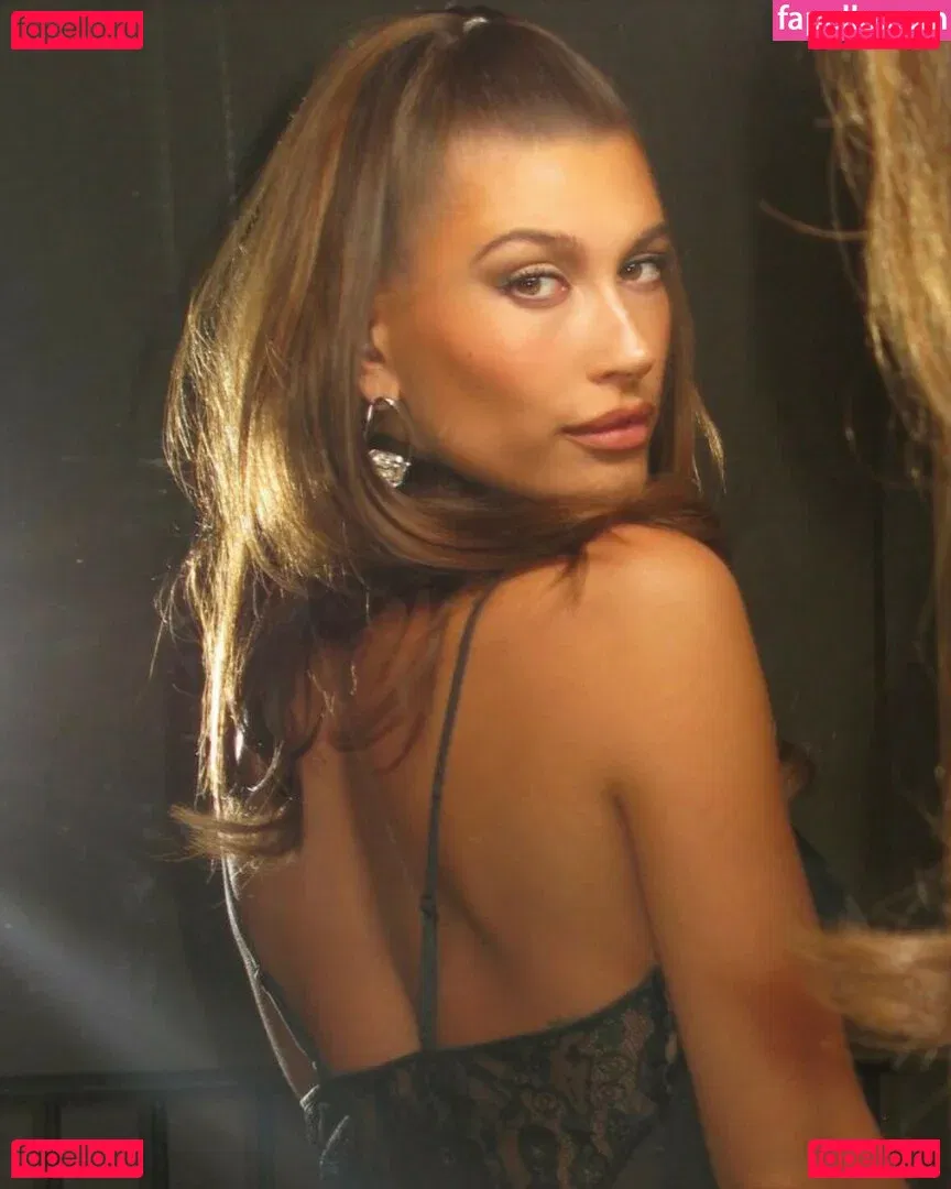 Hailey Baldwin Bieber Onlyfans Photo Gallery 