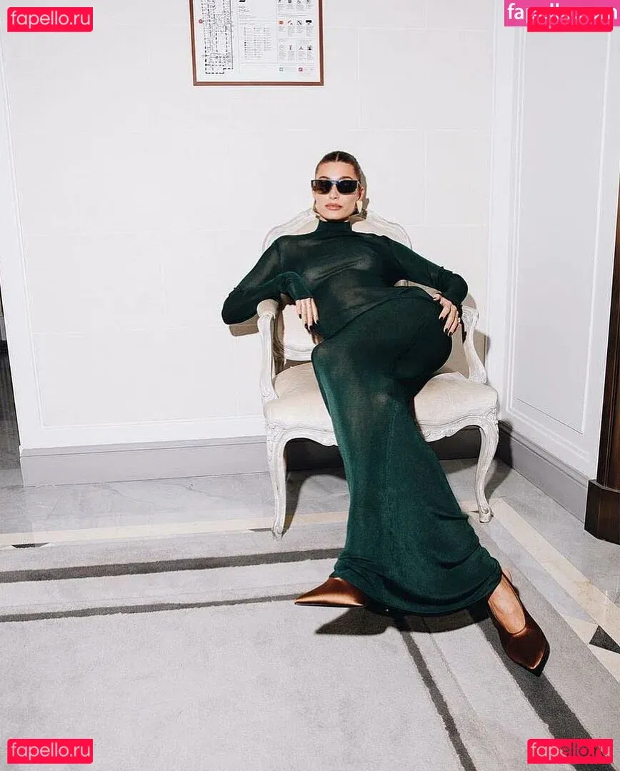 Hailey Baldwin Bieber Onlyfans Photo Gallery 