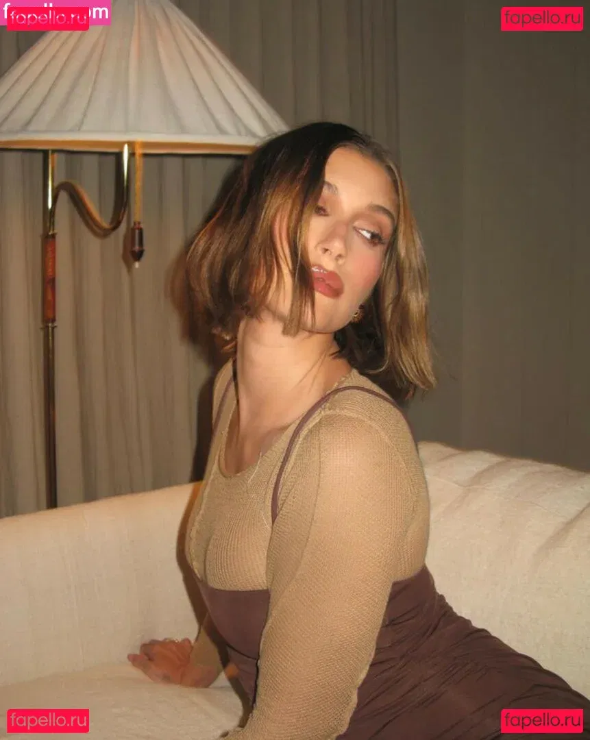 Hailey Baldwin Bieber Onlyfans Photo Gallery 