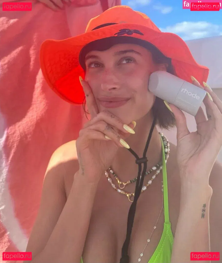 Hailey Baldwin Bieber Onlyfans Photo Gallery 