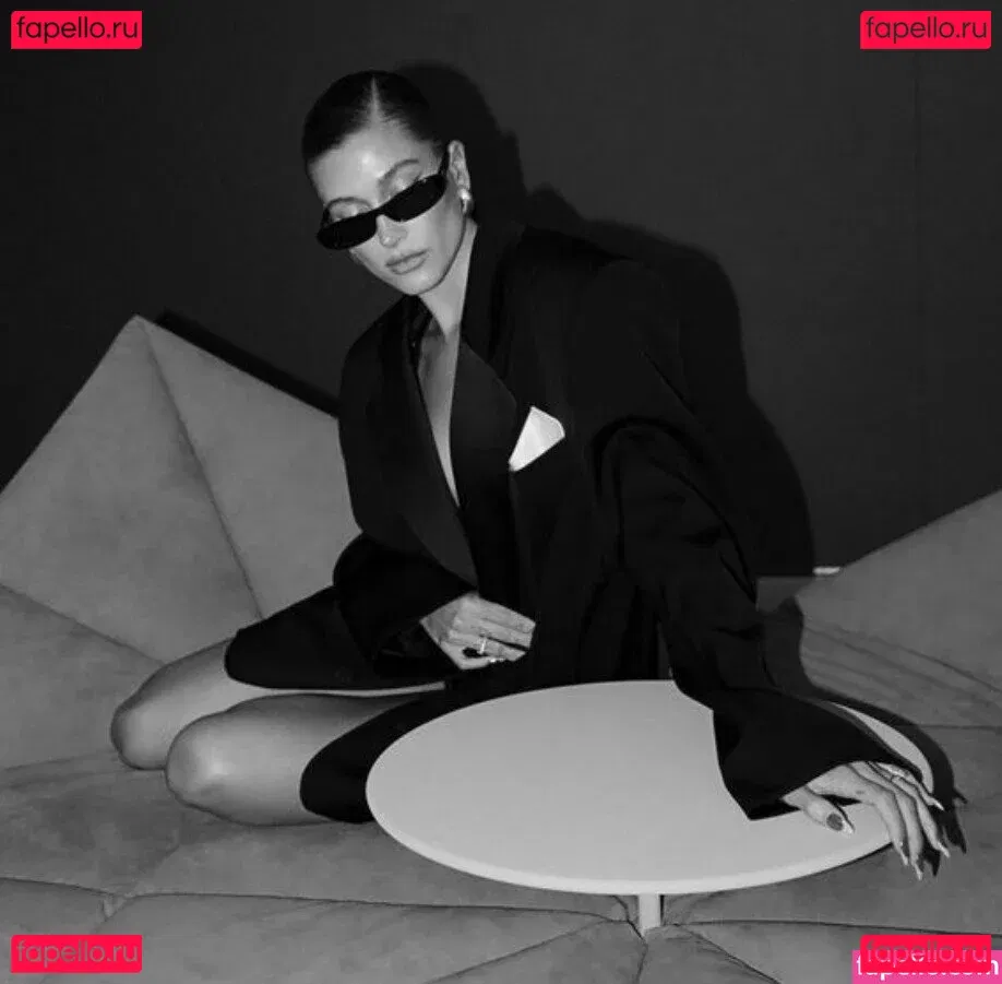 Hailey Baldwin Bieber Onlyfans Photo Gallery 