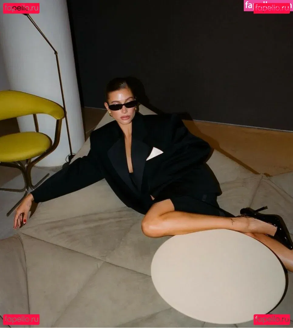 Hailey Baldwin Bieber Onlyfans Photo Gallery 