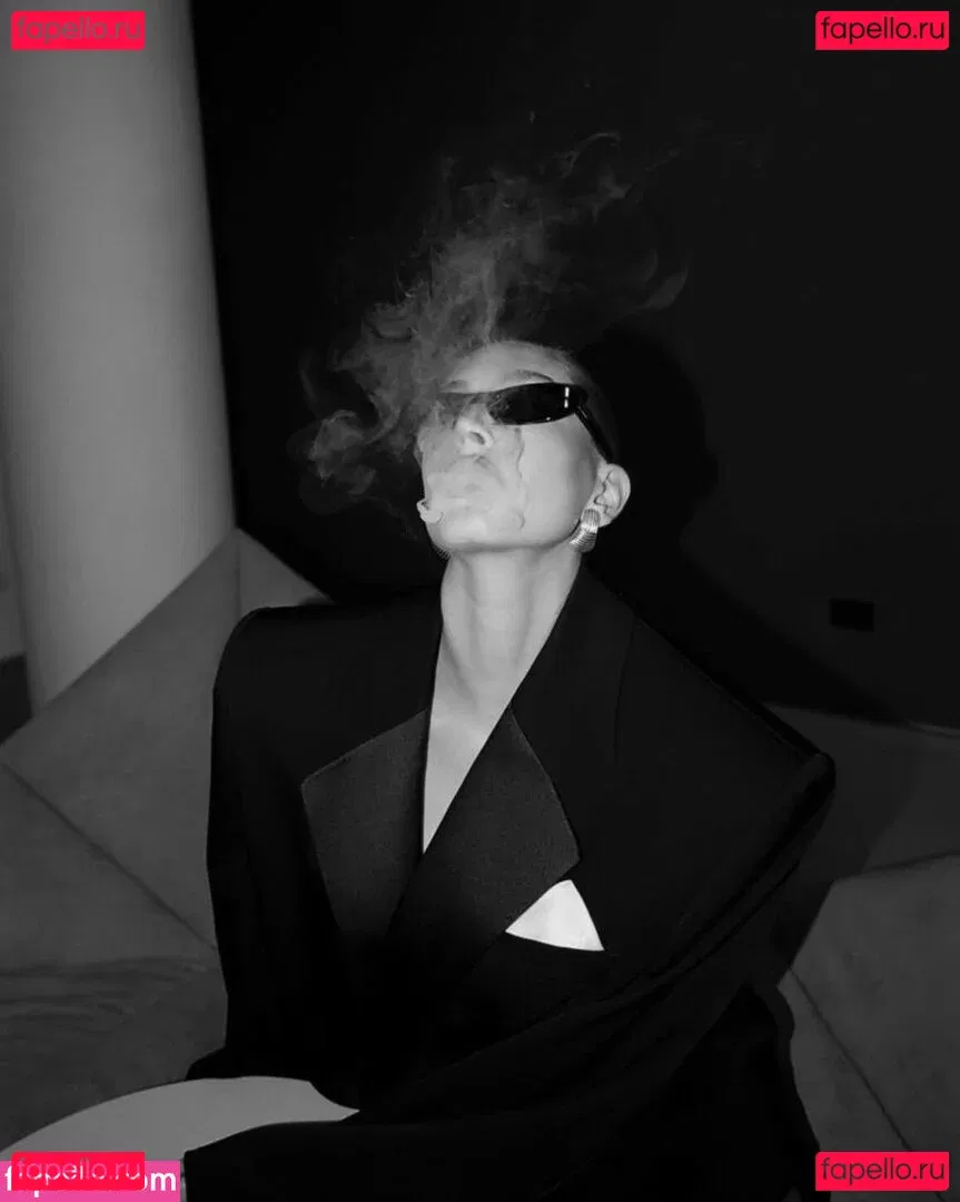 Hailey Baldwin Bieber Onlyfans Photo Gallery 