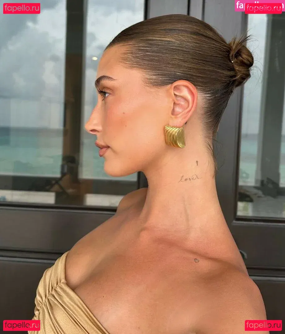 Hailey Baldwin Bieber Onlyfans Photo Gallery 