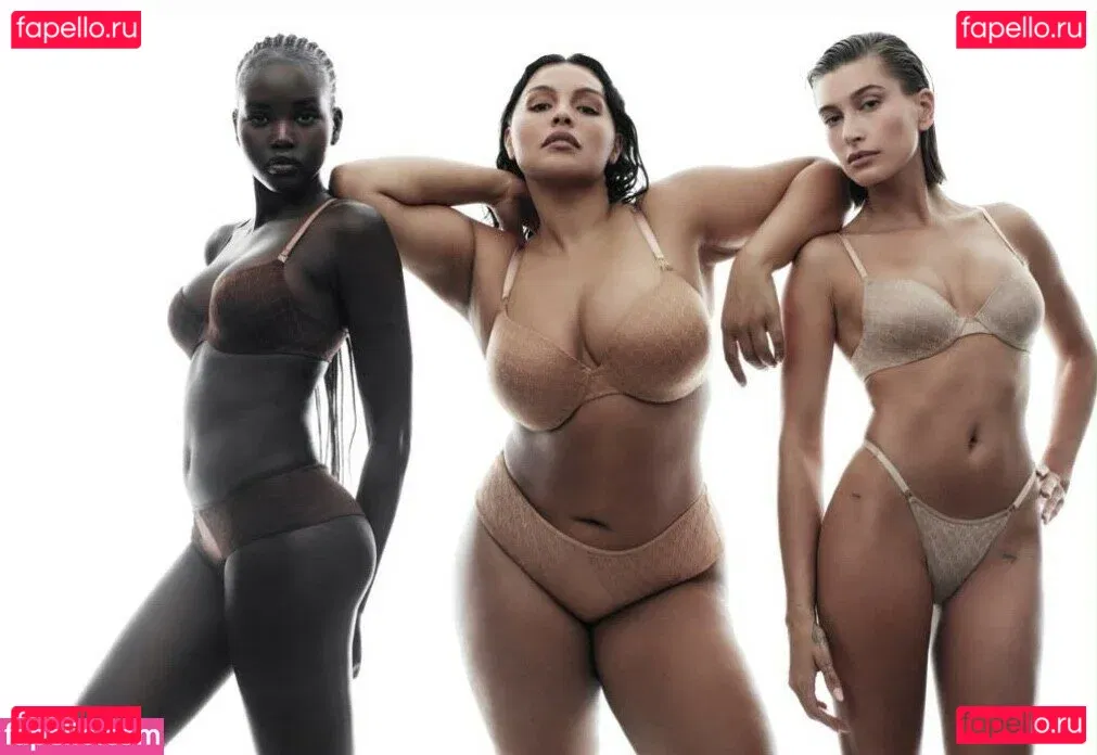 Hailey Baldwin Bieber Onlyfans Photo Gallery 