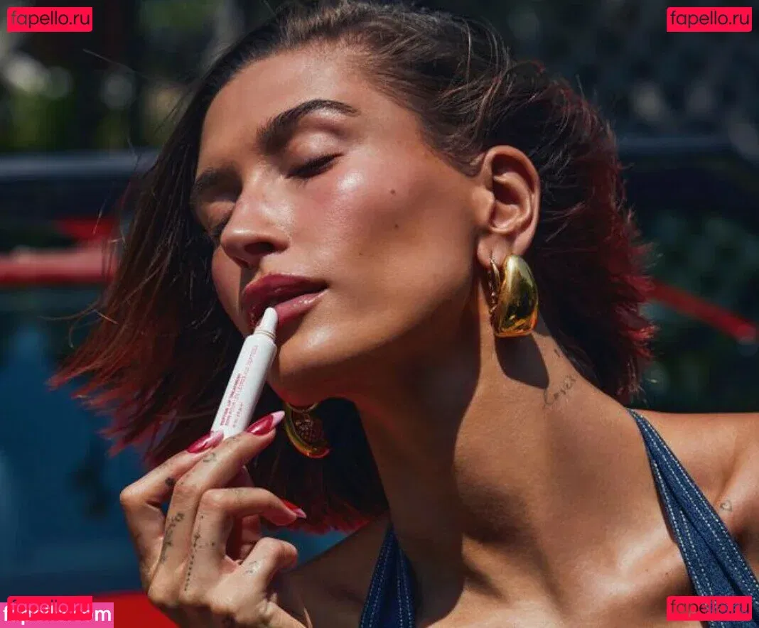 Hailey Baldwin Bieber Onlyfans Photo Gallery 