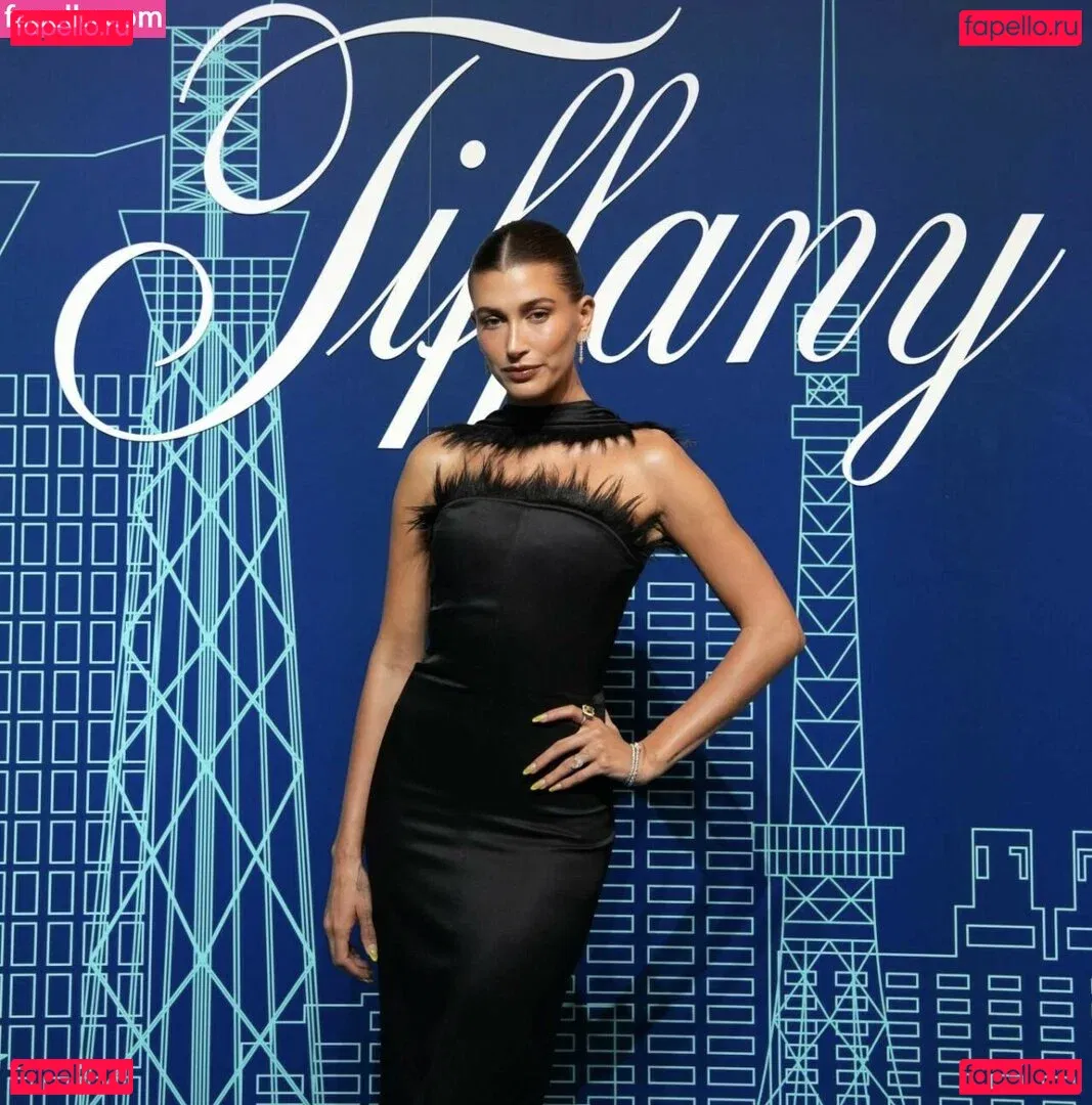 Hailey Baldwin Bieber Onlyfans Photo Gallery 