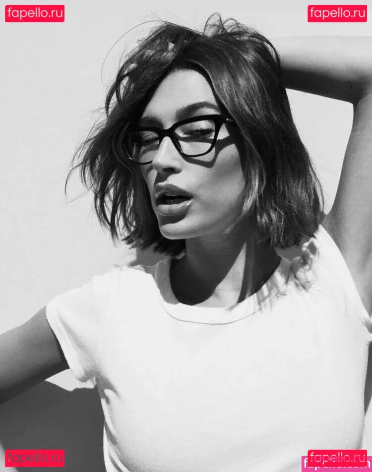 Hailey Baldwin Bieber Onlyfans Photo Gallery 