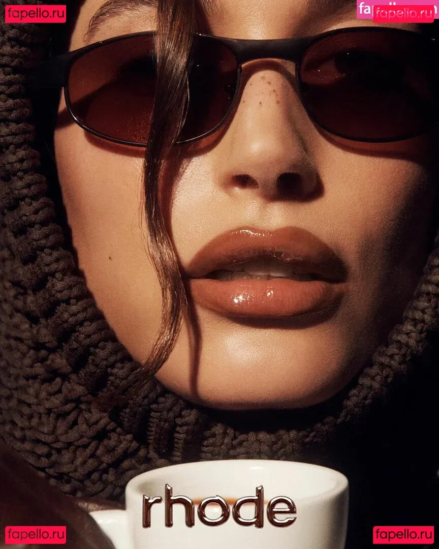 Hailey Baldwin Bieber Onlyfans Photo Gallery 