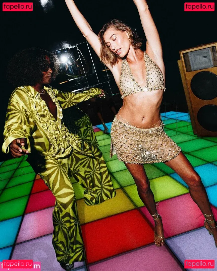 Hailey Baldwin Bieber Onlyfans Photo Gallery 