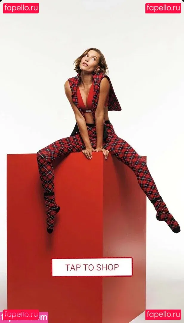 Hailey Baldwin Bieber Onlyfans Photo Gallery 