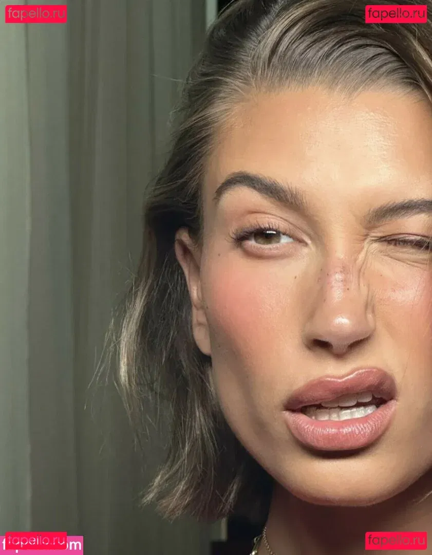 Hailey Baldwin Bieber Onlyfans Photo Gallery 