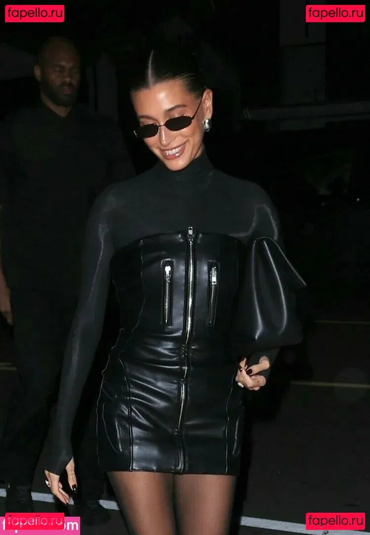 Hailey Baldwin Bieber Onlyfans Photo Gallery 