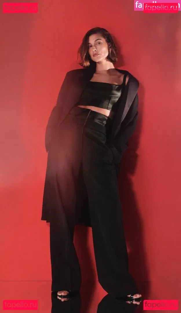 Hailey Baldwin Bieber Onlyfans Photo Gallery 